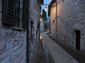The surrounding neighborhood or a neighborhood close to a panziókat