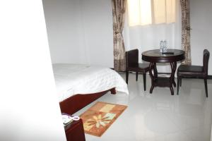 Posezení v ubytování Kenlon Hotel Kampala