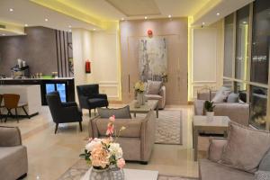 Galeriebild der Unterkunft شقق الشرفة للشقق المفروشة -AlSHORFA FURNISHED APARTMENT in Riad