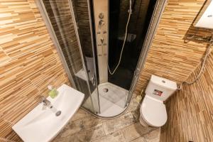 Baðherbergi á Hotel Perla Jizery