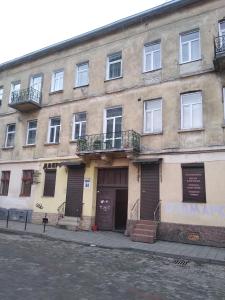 Budova, v ktorej sa apartmán nachádza