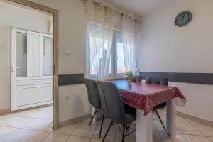 Fotografie z fotogalerie ubytování Apartment in Crikvenica 39232 v destinaci Crikvenica