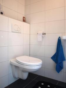 Koupelna v ubytování Boerderij het Reestdal