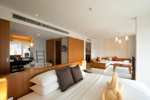 Posezení v ubytování G Hua Hin Resort & Mall
