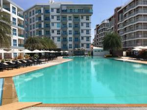 Afbeelding uit fotogalerij van GB710 Grand Blue Beach Condo maephimholiday in Klaeng
