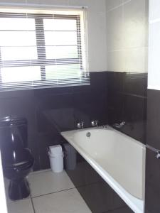Bilik mandi di CodsView Beach House +21 gambar