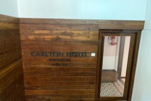 Fotografie z fotogalerie ubytování Carlton Hotel Mumbai - Behind Taj Mahal Palace Colaba Mumbai v Bombaji