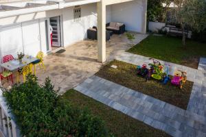Zahrada ubytování Family & pet friendly apartment IVA