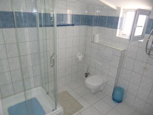 Kúpeľňa v ubytovaní Ferien Haus Evita auf Insel Vir - Wohnung I + 11 fotografií