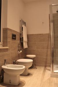 Salle de bains dans l'établissement Hotel Firenze e Continentale
