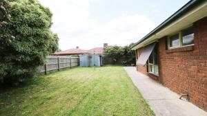 Zahrada ubytování Spacious and cozy home next to Glen Waverley