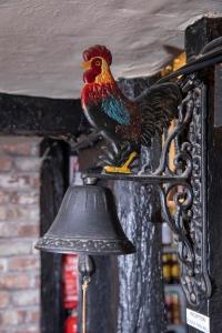 Animals at the inn or nearby 