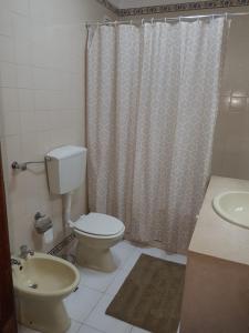 Koupelna v ubytování Cascais Spacious Getaway