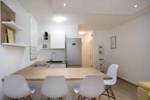 Kuchyň nebo kuchyňský kout v ubytování Seaside apartments Polić, Rogoznica