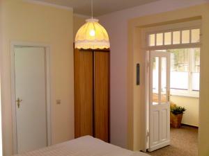 Gallery image of Pension Am Klünderberg in Binz +14 photos