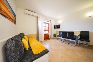 Fotografie z fotogalerie ubytování Apartments Zvjezdana v destinaci Petrcane