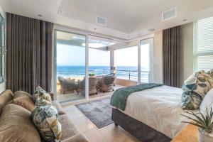 Gallery image of Waves of Grace Seafront Villa in Herolds Bay