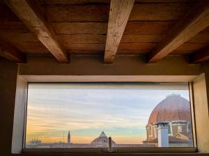 Fotografia z galérie ubytovania Borgo San Lorenzo Attico Duomo vo Florencii