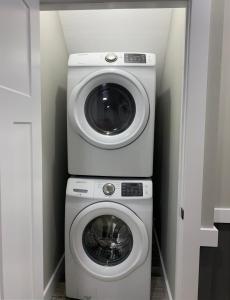 Gallery image of Hidden Gem in Mars Hill