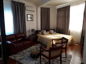 Istumisnurk majutusasutuses Hello Guest House