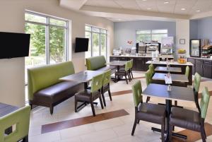 Gallery image of Holiday Inn Express Hotel & Suites Mooresville - Lake Norman, an IHG Hotel in Mooresville