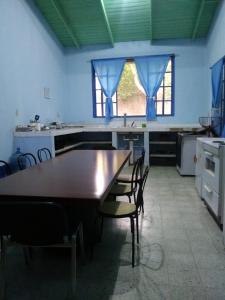 Nhà bếp/bếp nhỏ tại Hostal Juan Lindo