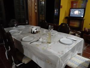 TV a/nebo společenská místnost v ubytování Pousada D'Aconchego Nova Brasilia