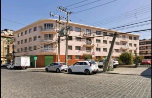 O edifício em que o apartamento se localiza