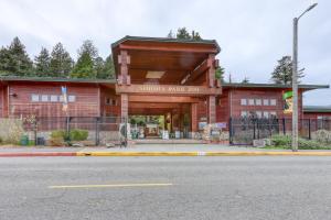 Imagen de la galería de Sequoia Cottage, en Eureka