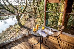 Gallery image of Finest Retreats - The Tree House - Eco-Friendly, Back to Nature Experience in Germansweek