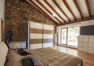 TV a/nebo společenská místnost v ubytování Cantabria Collection - Excepcional chalet cerca de Cabárceno
