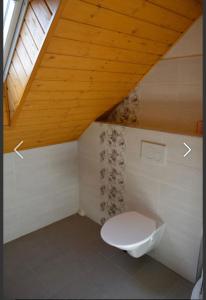 Koupelna v ubytování Apartmány Maruška + 18 fotografií