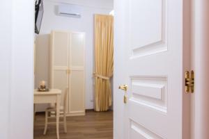 Fotografie z fotogalerie ubytování Palazzo Le Travi v Bari