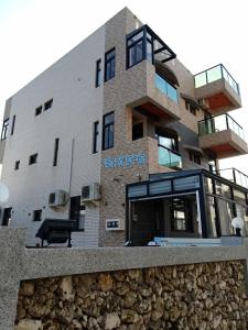 Gedung tempat homestay berlokasi