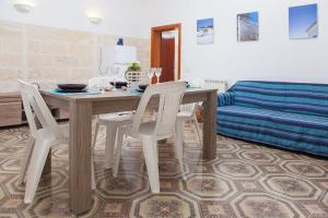 Kép Casa Dino con accesso diretto in spiaggia a Punta Prosciutto szállásáról Punta Prosciuttóban a galériában Még 34 kép