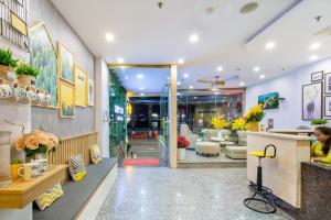 Gallery image of Happy Day Hotel & Spa in Danang
