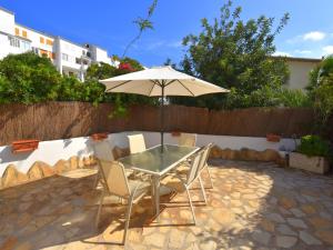 Patio alebo iná vonkajšia časť ubytovania Casa Voramar