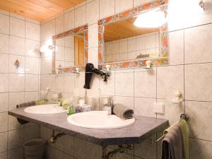 Kúpeľňa v ubytovaní Ferienwohnung Lederle Maria-Luise + 13 fotografií