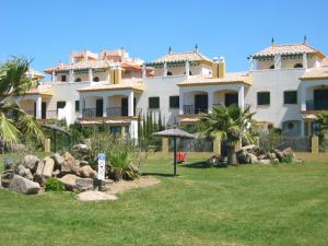 Foto da galeria de 30A MONANTERRA Atlanterra Urbanización Mar de Plata em Zahara de los Atunes