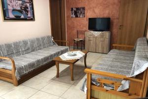TV a/nebo společenská místnost v ubytování House GabriDora