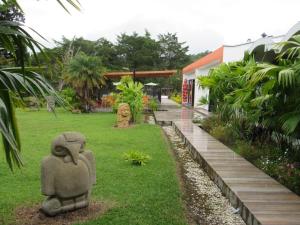 En hage utenfor Hotel Yalconia