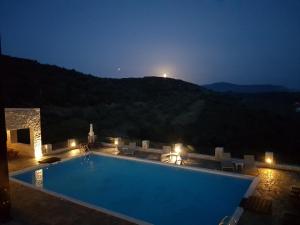 Bazén v ubytovaní Perivoli Country Hotel & Retreat alebo v jeho blízkosti