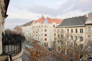 Gallery image of Standard Apartment by Hi5 - Gellért Spa Area in Budapest