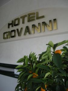 Certifikát, hodnocení, plakát nebo jiný dokument vystavený v ubytování Hotel Giovanni