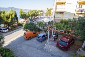 Fotografia z galérie ubytovania Apartments David - 20m from the beach with parking v Trogiri