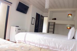 Afbeelding uit fotogalerij van Hotel Castillo Resort in San Gil