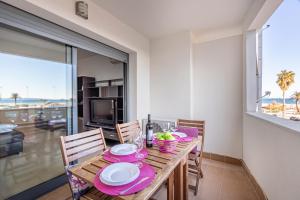 A balcony or terrace at Apart-rent Apartment Cristall Mar 2º 0058