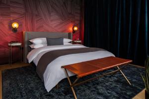 Posteľ alebo postele v izbe v ubytovaní  Liz by Black Swan - DC Executive Flat