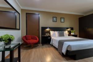 Ένα ή περισσότερα κρεβάτια σε δωμάτιο στο Technopark Hotel