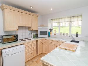 Kitchen o kitchenette sa Old Ford Farm Annexe